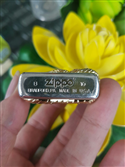 Bật lửa zippo USA và thuốc lá Malboro